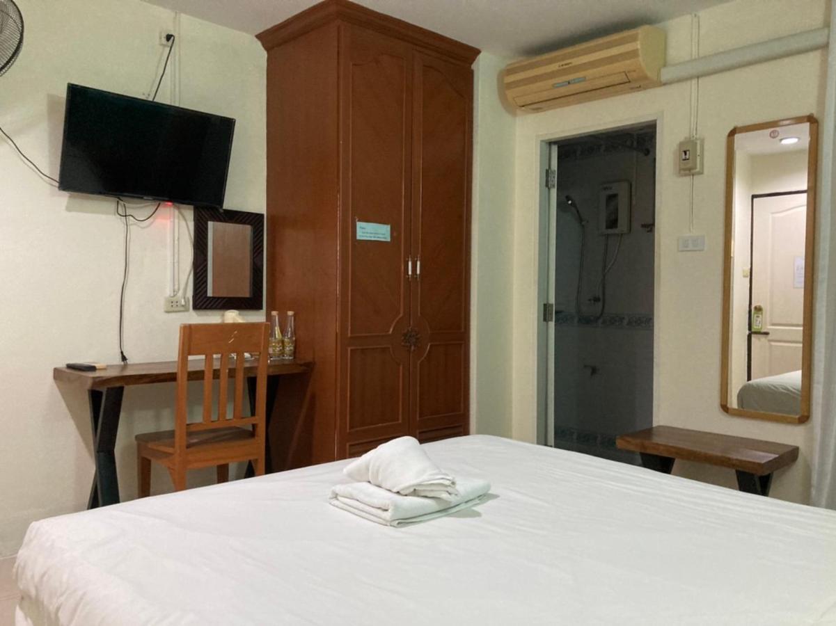 Md House Hotel Chiang Mai Luaran gambar