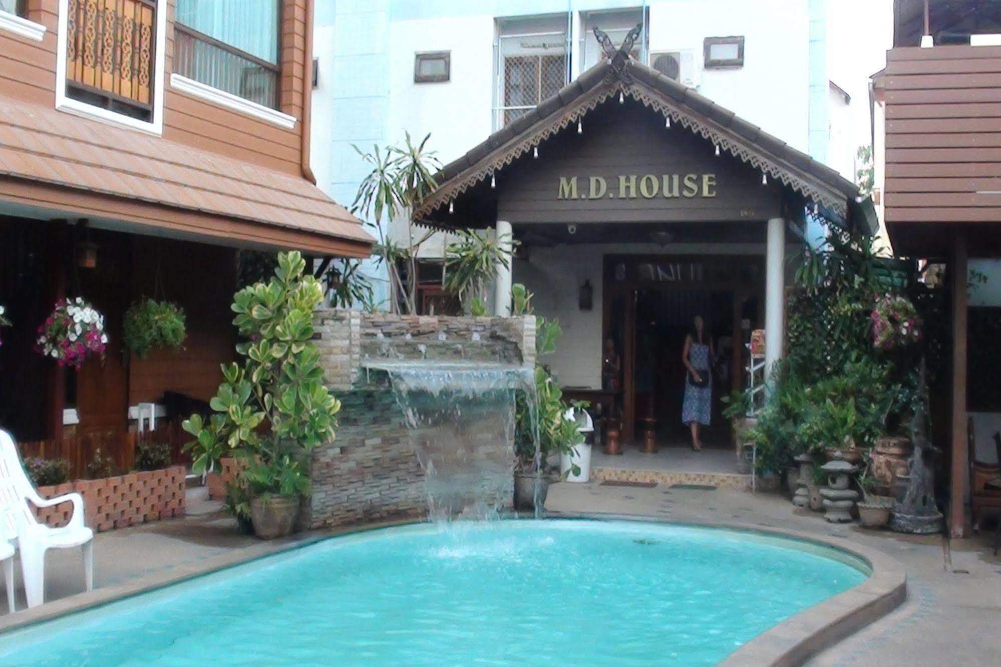 Md House Hotel Chiang Mai Luaran gambar